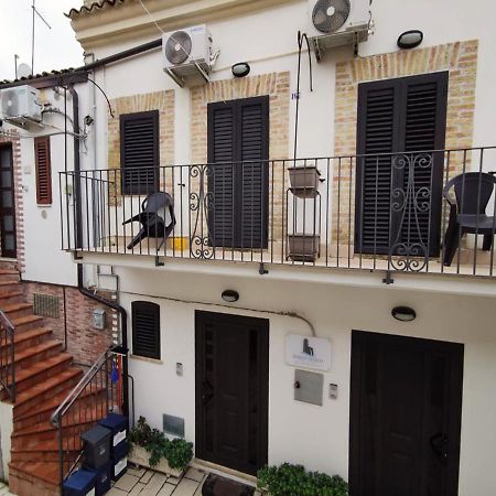 הוילה Portocannone Borgo Antico מראה חיצוני תמונה