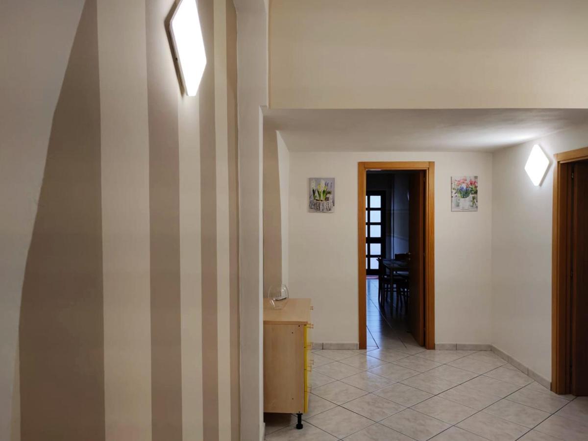 הוילה Portocannone Borgo Antico מראה חיצוני תמונה