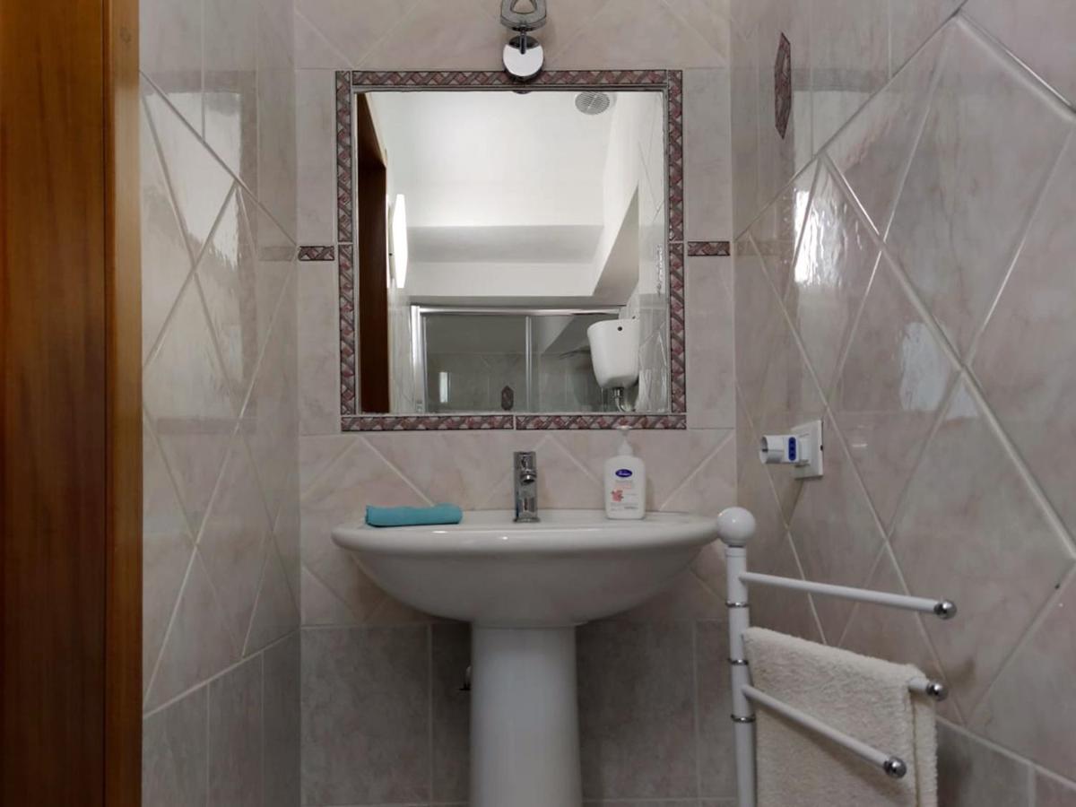 הוילה Portocannone Borgo Antico מראה חיצוני תמונה