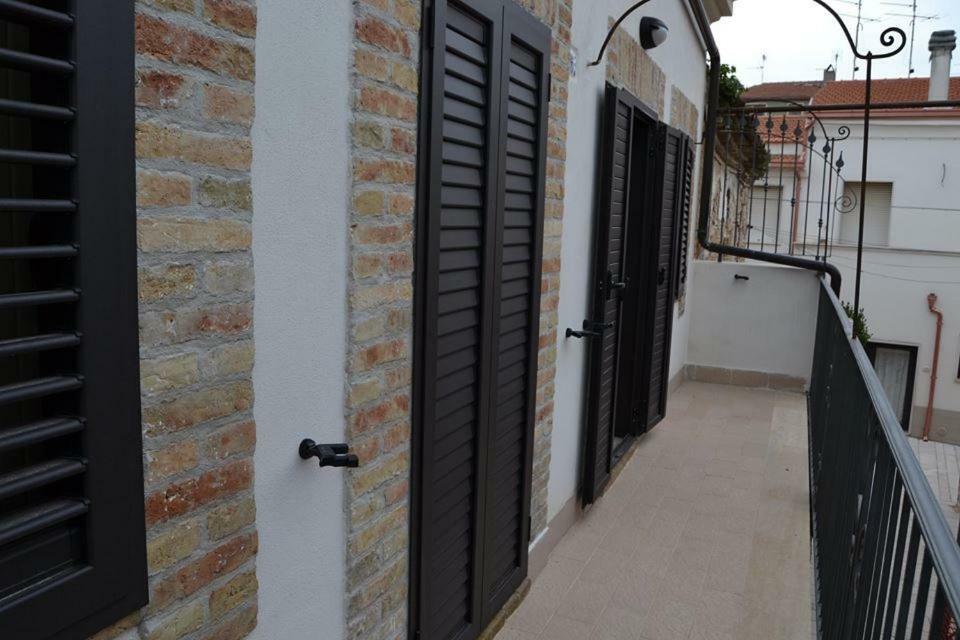 הוילה Portocannone Borgo Antico מראה חיצוני תמונה