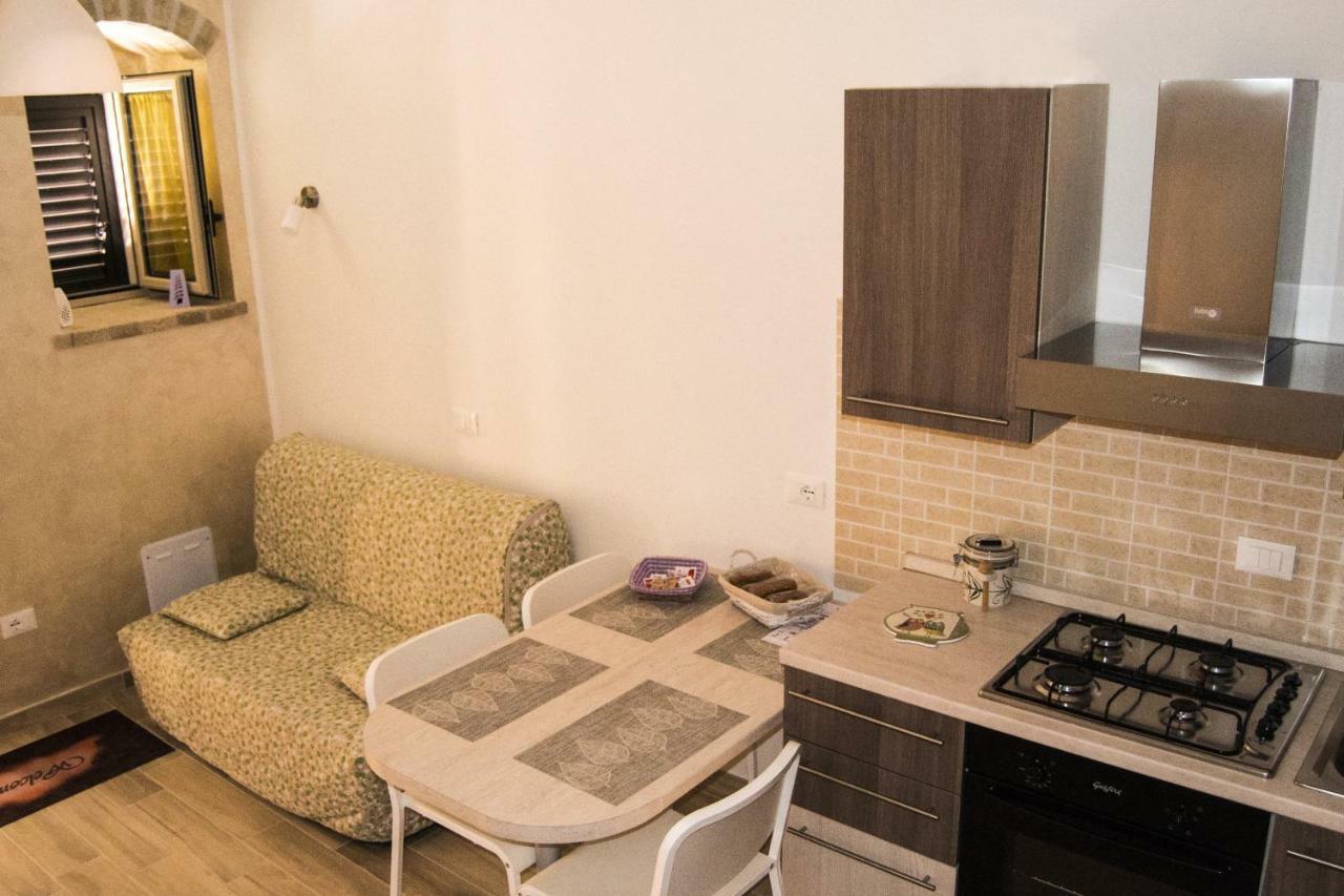 הוילה Portocannone Borgo Antico מראה חיצוני תמונה