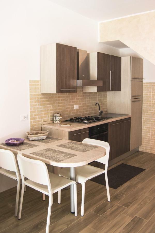 הוילה Portocannone Borgo Antico מראה חיצוני תמונה