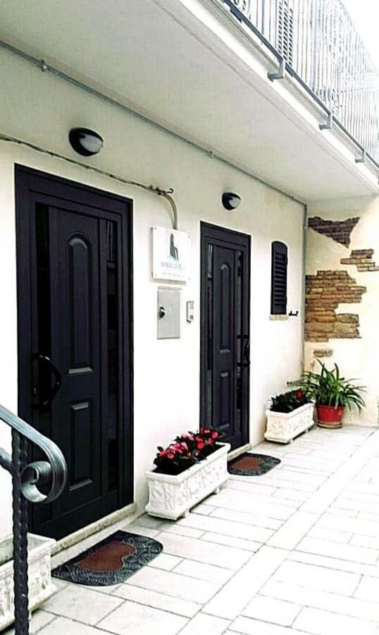 הוילה Portocannone Borgo Antico מראה חיצוני תמונה